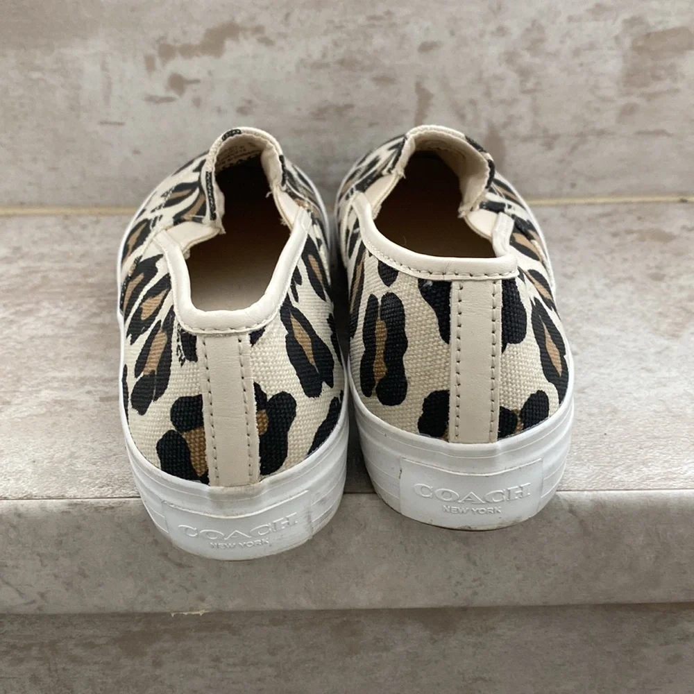 Coach Slip-On Shoes Leopard Print Sz 6 - Picture 4 of 8